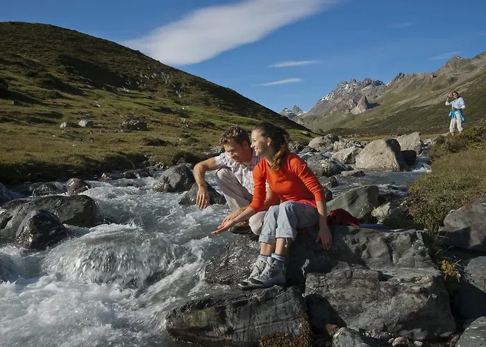 Nocleg ze śniadaniem Alp Larain 4*