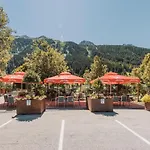 Alp Larain Bed & Breakfast 4*