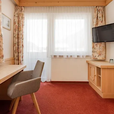 Alp Larain Bed & Breakfast Ischgl