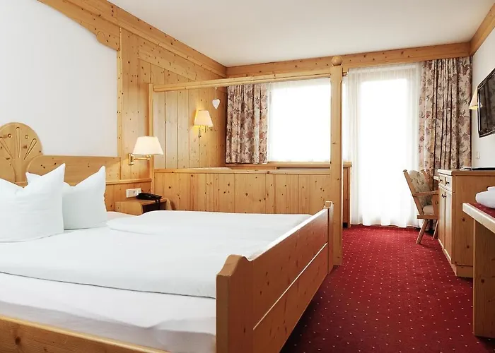 Alp Larain Panzió 4*