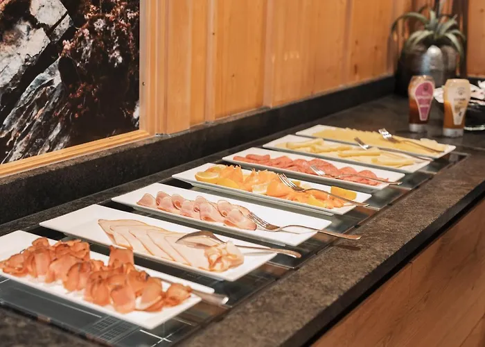 Alp Larain Alojamento de Acomodação e Pequeno-almoço Ischgl