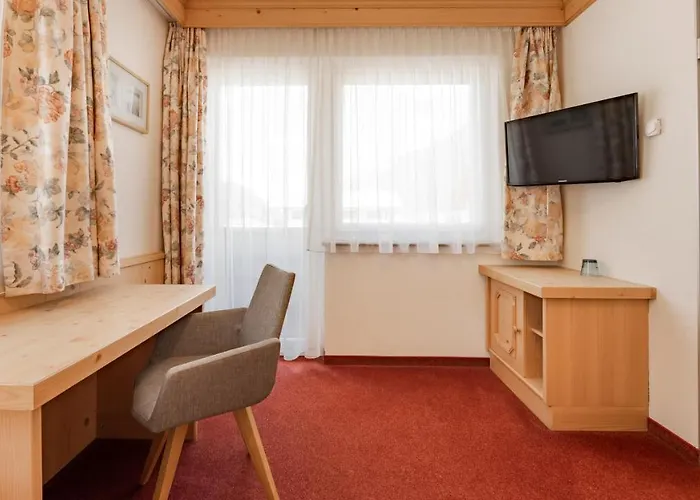 Alp Larain Bed & Breakfast Ischgl