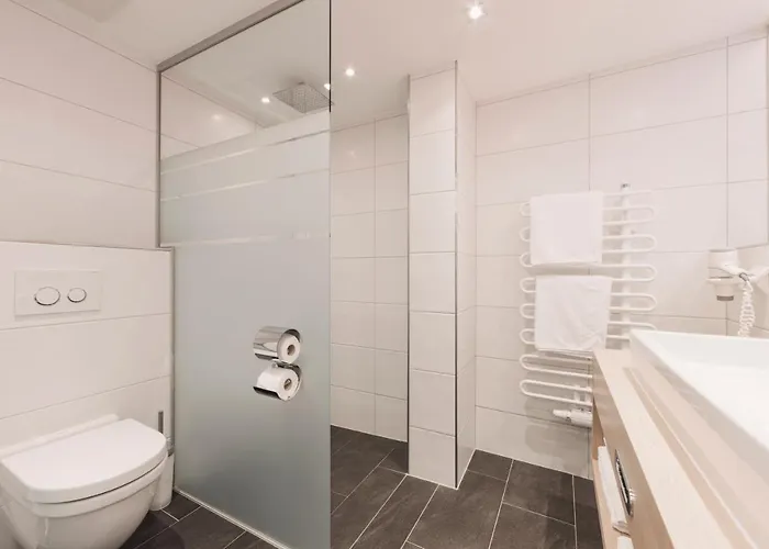 Alp Larain Alojamento de Acomodação e Pequeno-almoço