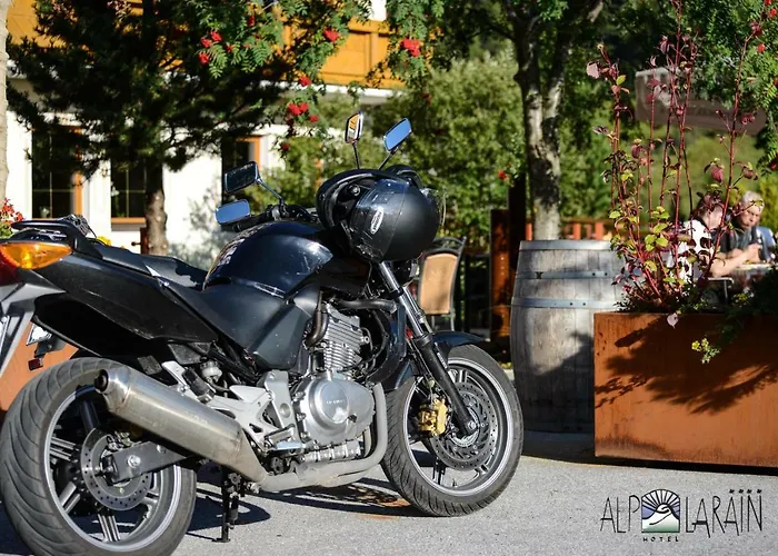Alp Larain Bed & Breakfast