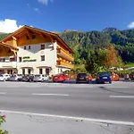 Bed and Breakfast Alp Larain 4*
